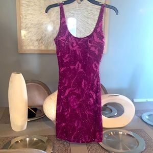 Beautiful Aidan Mattox beaded scoop neck cocktail dress . Perfect for prom !